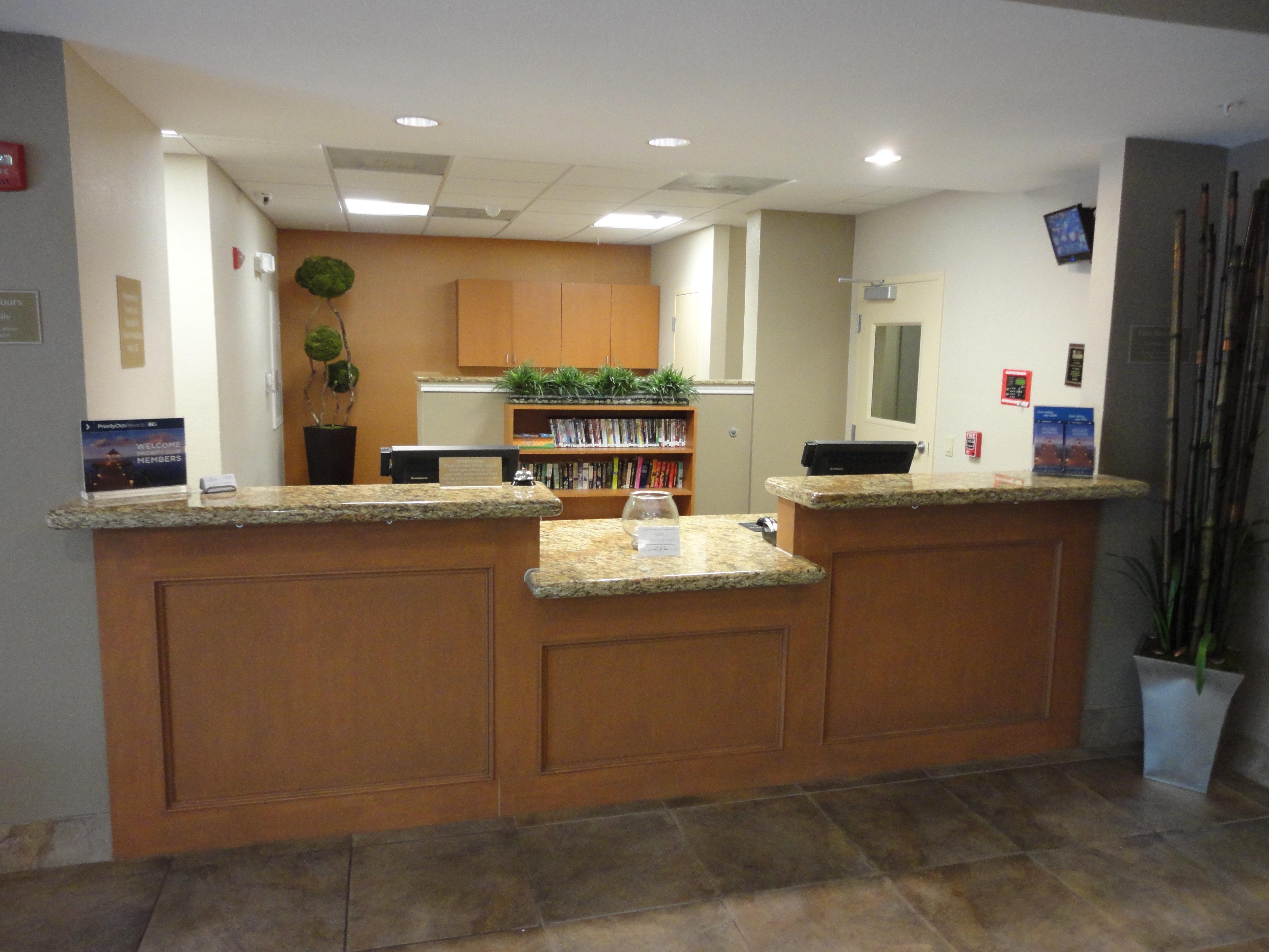 Candlewood Suites Houston The Woodlands By Ihg Інтер'єр фото