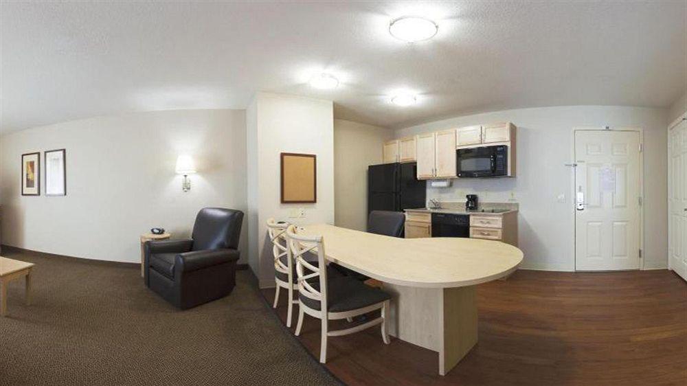 Candlewood Suites Houston The Woodlands By Ihg Екстер'єр фото
